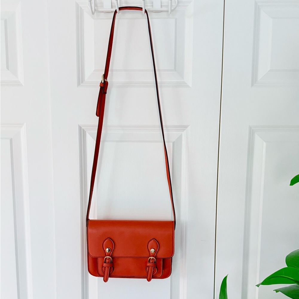 Steven by Steve Madden Small Crossbody Matte Tangerine Bluuna Purse, Like New